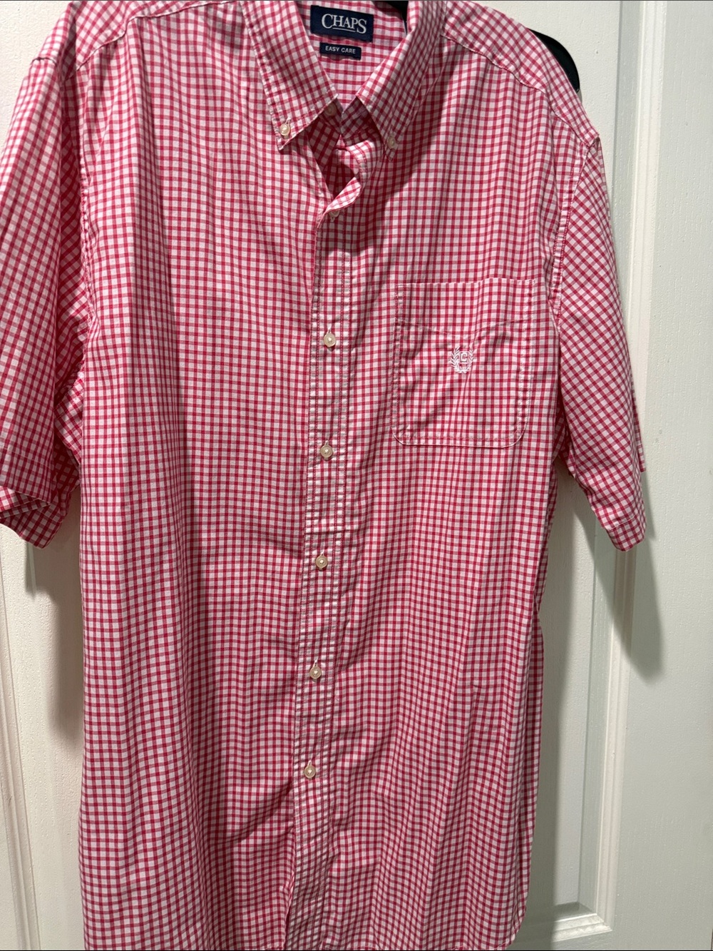 Chaps Men's Pink and White Gingham Short-Sleeve Button-Down Shirt